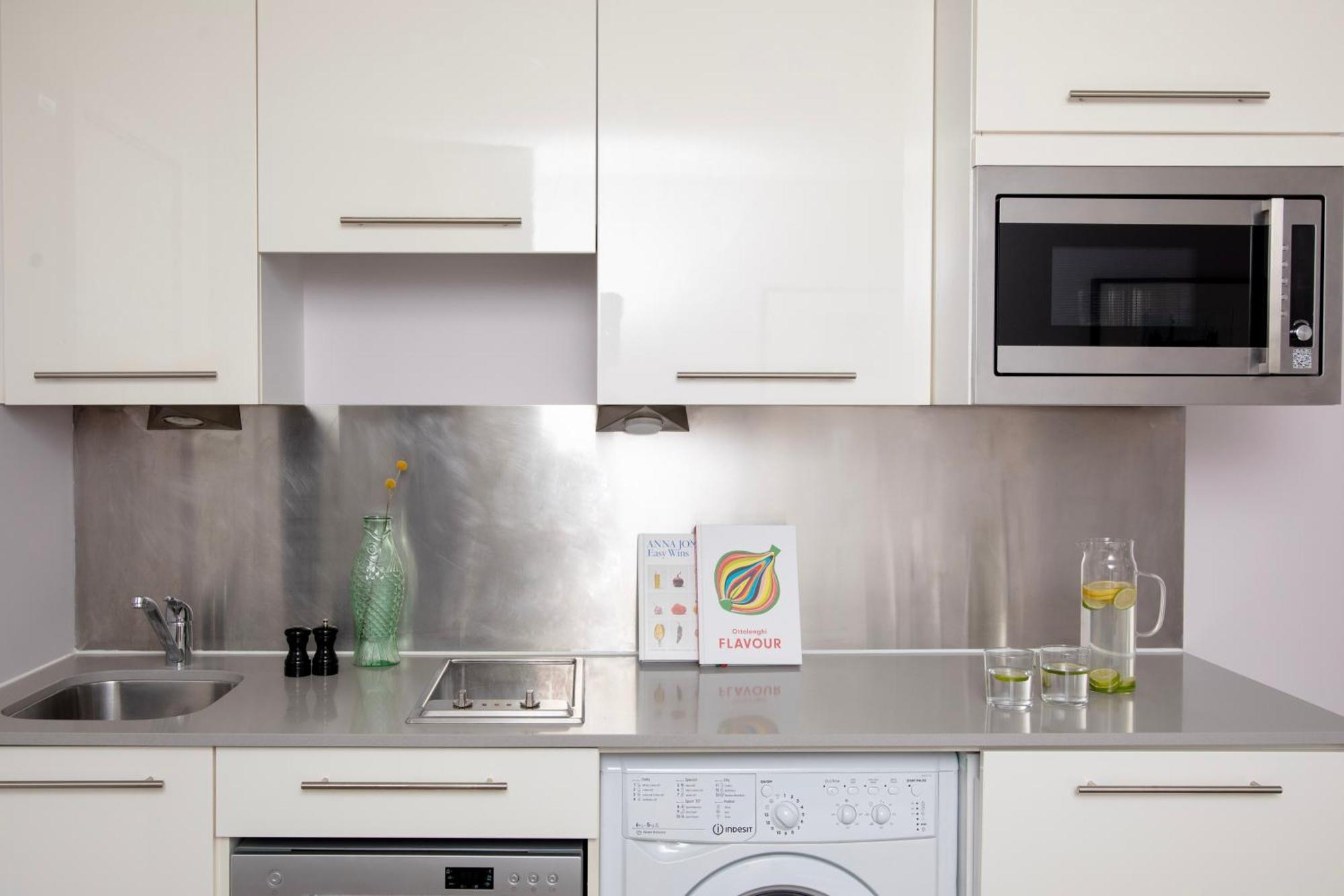 לונדון Bob W Tower Hill Residences מראה חיצוני תמונה